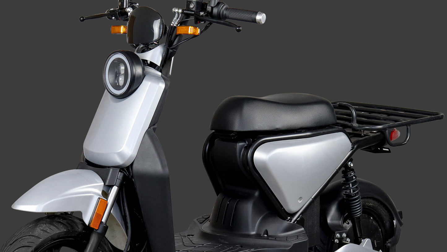 VS5 - Volta Motor Electric Scooter front side picture