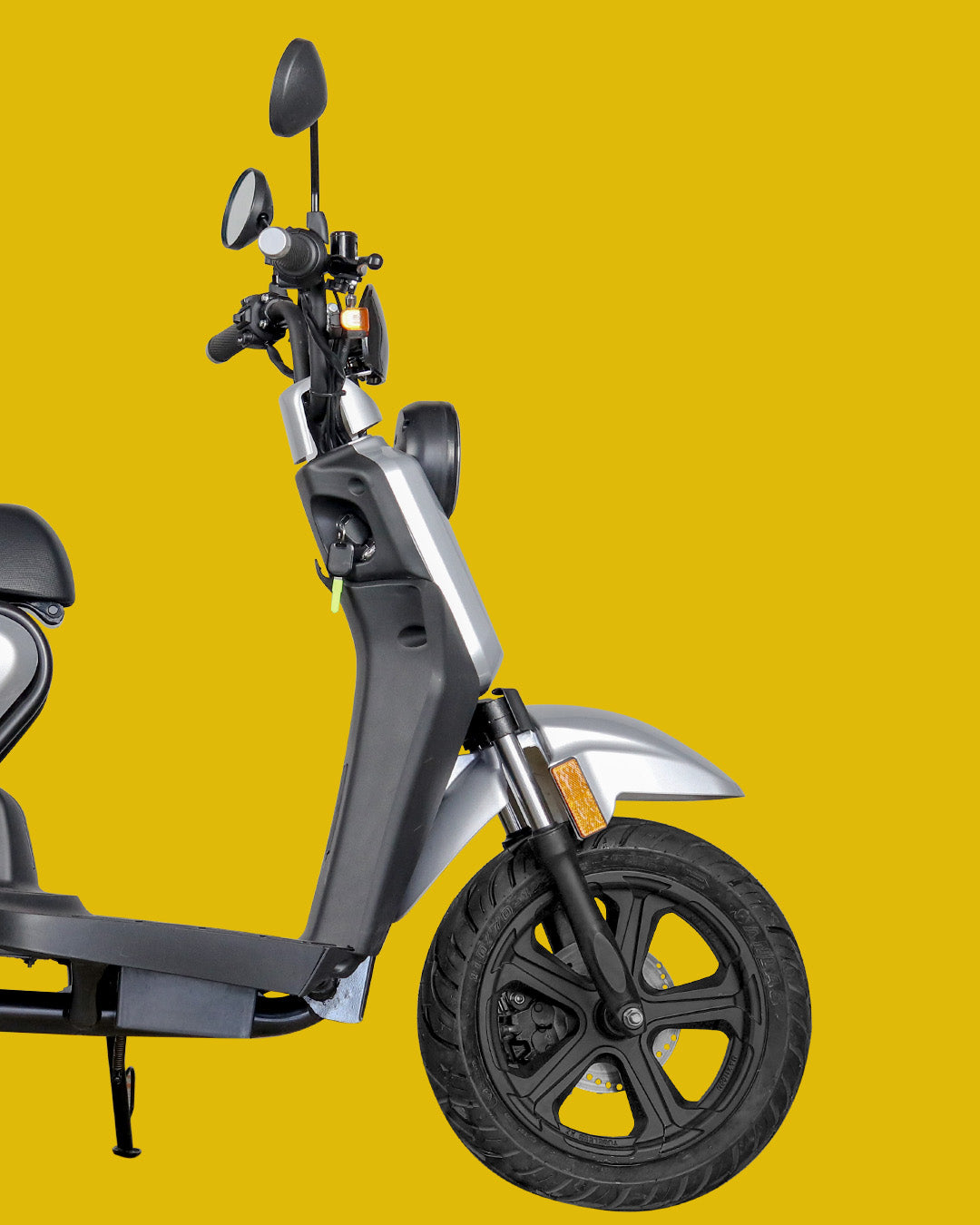 VS5 - Volta Motor Electric Scooter front part view